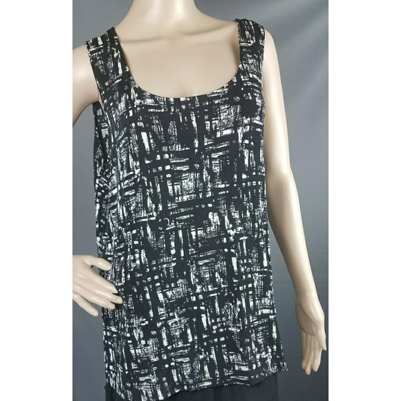 Chicos Black and White Tank NWT - Picture 1 of 5